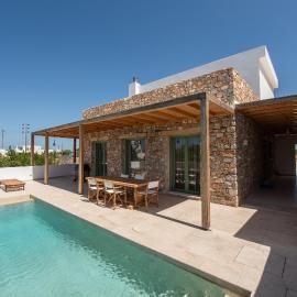 VILLA ALYKi