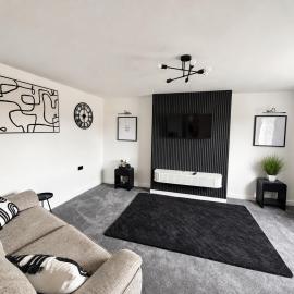 Hollow House - Kingsize Beds - Great Peaceful Location