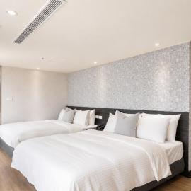 Elence Hotel, hotel Tajcshungban