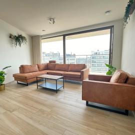 Spacious City Retreat with Balcony, hotel Antwerpenben