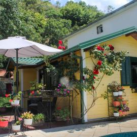 Pension Lale, hotel in Peštani