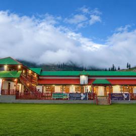 Mountain View Resort and Restaurant Jahaz banda, hotel en Lamutai