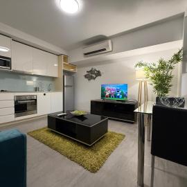 The Padbury Suites 8-Premium City Apartment, hotel a Karratha