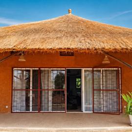 Villa Farou, hotel Mbourban