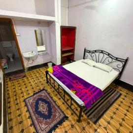 Dandeli Hill Mist Adventure Stay & Cafe، فندق في Dandeli