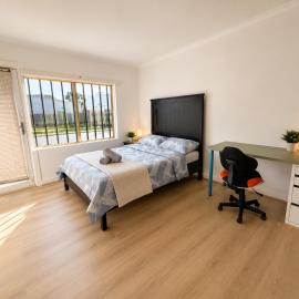 Springvale Lodge - Simple 3 Bedroom House - Holiday Home, hotel en Springvale