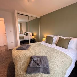Charlies Apartment