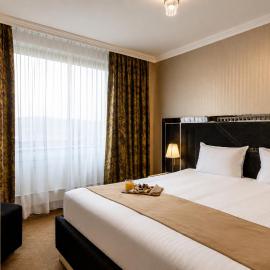 Astoria Grand Hotel