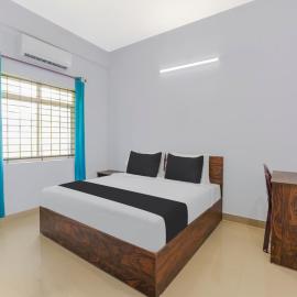 Hotel O NILA TOURIST HOME, hotel in Trivandrum