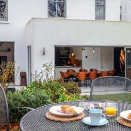 Detached Edwardian Villa with Garden and Parking
