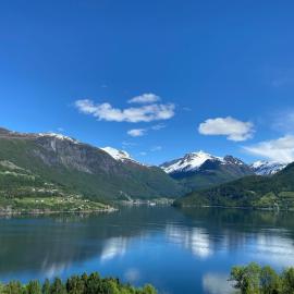 Olden Fjord Villa, hotel in Stryn