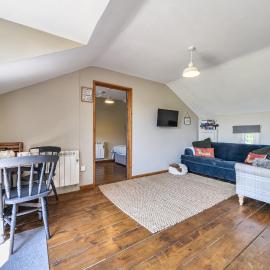 Hayloft-Sleeps 3-with Enclosed terrace