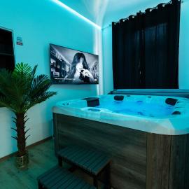 Luxapartment Jacuzzi with Breakfast option