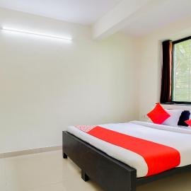 Hotel O Galaxy Near INOX, hotel u gradu Yeraoda