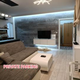 Cozy apartment with garden