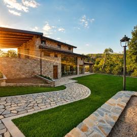 Domus Lauri, hotel a Laurino