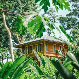 Carenero Hills - Beach and Surf Bungalows