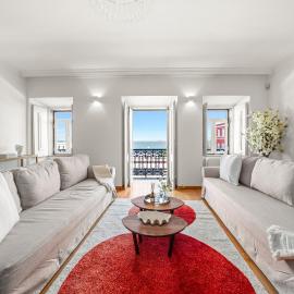 Elegant Townhouse - Terrace & Sea Views wAC