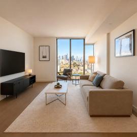 1 BED Apartment in KoreanTown with a View of DTLA