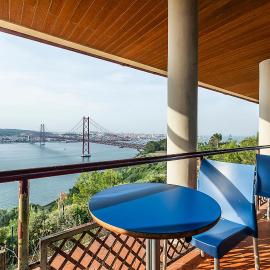 HI Almada - Pousada de Juventude, hotel en Almada