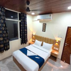 Hotel 7 Heavens