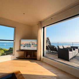 Villa Tregana Beach, confort et immersion dans un paysage idyllique