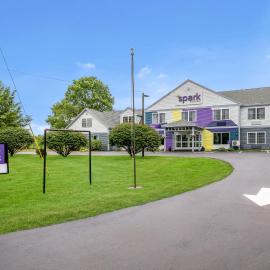 Spark By Hilton Freeport, hotelli kohteessa Freeport