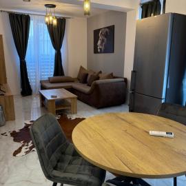 Montan Apartent 2 โรงแรมในปีเตช