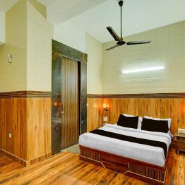 HOTEL O SAFFRON, hotel in Meerut