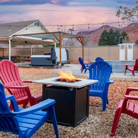 Adventure's Oasis, Venture Base Unit 4