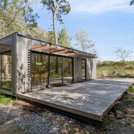 Charming Tiny House In Forest Near Sea Peace Now