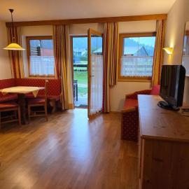 Tyrolean Apartment with Terrace
