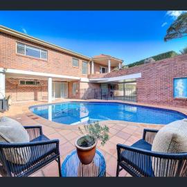 Spacious Private Suite with Pool & Tennis