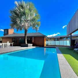 Quality Hotel City Centre、コフスハーバーのホテル