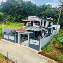 Jungle Breeze Villa, hotel in Melsiripura