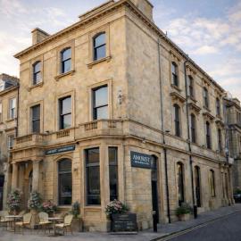 Amorist Hotel, hotel in Dunfermline