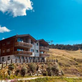 Haus Donnerstafel 3,5 Süd Ost, hotelli kohteessa Bettmeralp