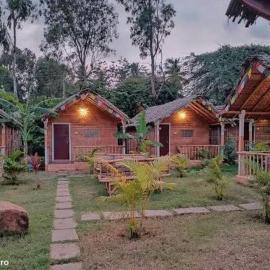 Sunshine café Hampi