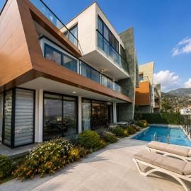 detached villa with full Alanya and sea views