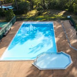 Maison huit places Piscine tennis Lacanau plage, hotel in Lacanau