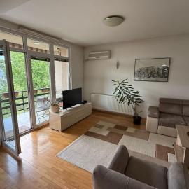 Family-friendly house in Butel