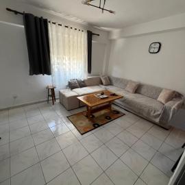 Apartament 33