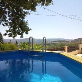 Anesis House, hotel em Stroumbi