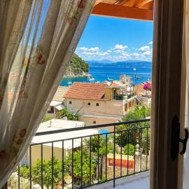Tania house , Loggos Paxos