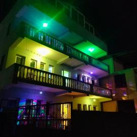 Beach Guest House, hotel u Durrësu