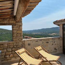 Maison provençale vue imprenable sur le Luberon