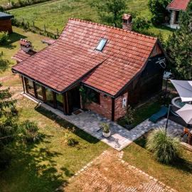 Kuća za odmor ROSE, hotel in Lijevo Sredičko