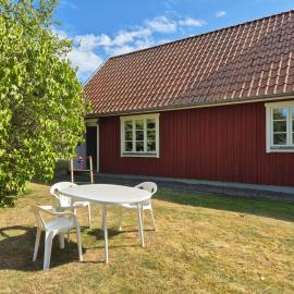 Boende nära havet med tomt
