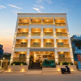 Hotel Rohit Rohini - New Aesthetic Hotel in Jagannath Puri with Restaurant, Parking, Free Wi-fi, Prime Location, hotel u gradu 'Puri'