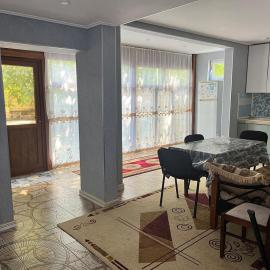 Quiet and comfortable courtyard house in Qachrash